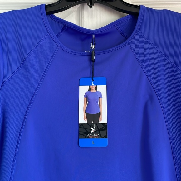 Spyder Tops - NWT! Spyder Short Sleeve Active Top, Size L